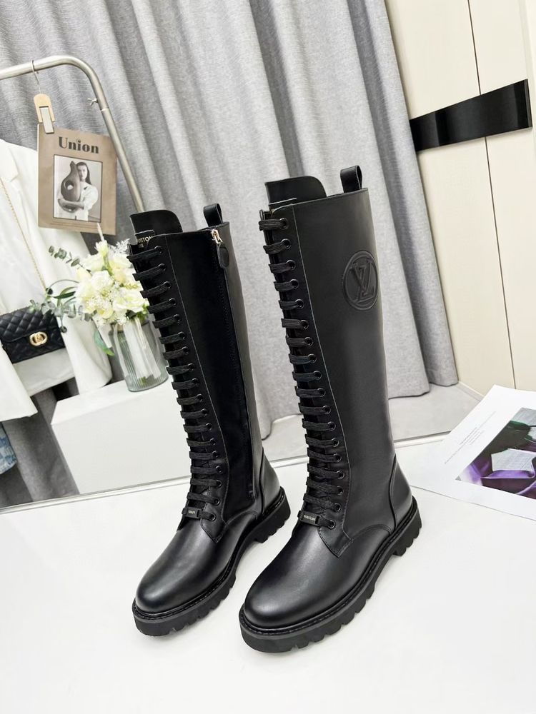 New Fashion LV Women Shoes L411
