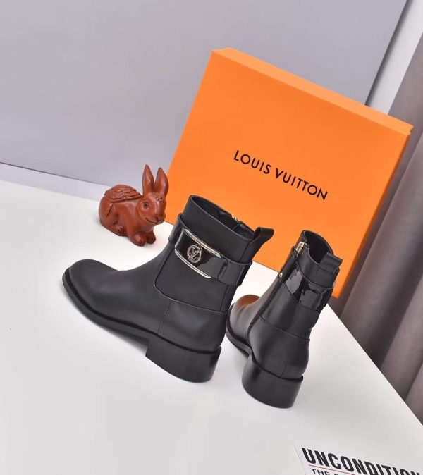 New Fashion Women LV Shoes 013 PA