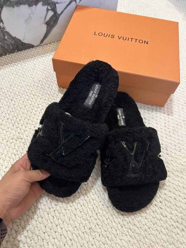 New Fashion LV Women Shoes L423 New Fashion LV Women Shoes L423