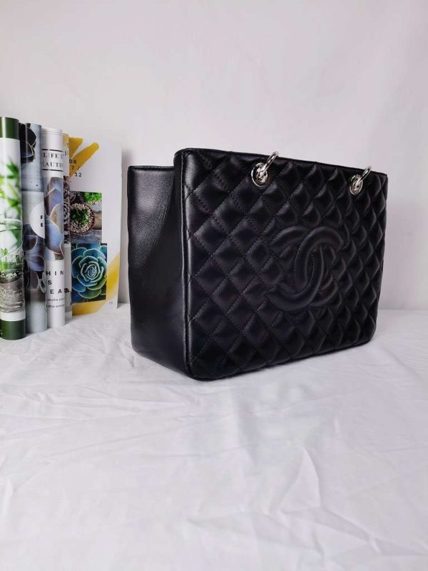 New Fashion CN Handbag 626 QA New Fashion CN Handbag 626 QA