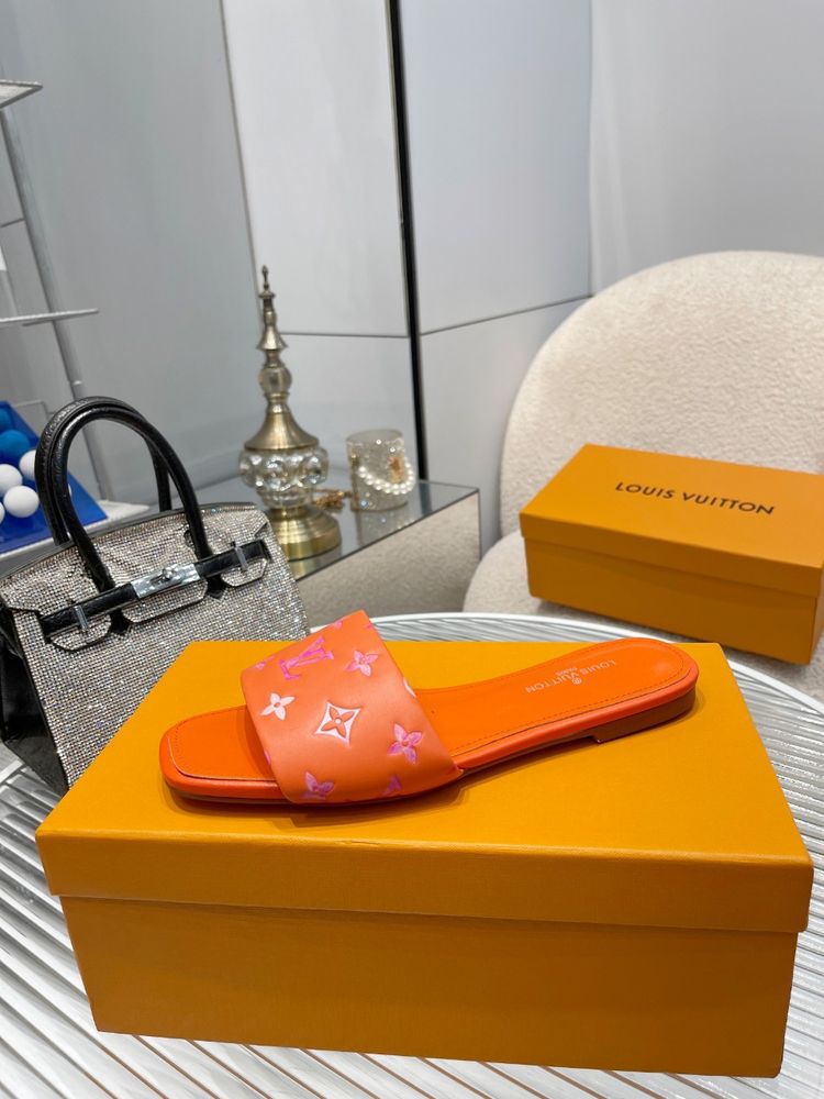 New Fashion LV Women Shoes L249