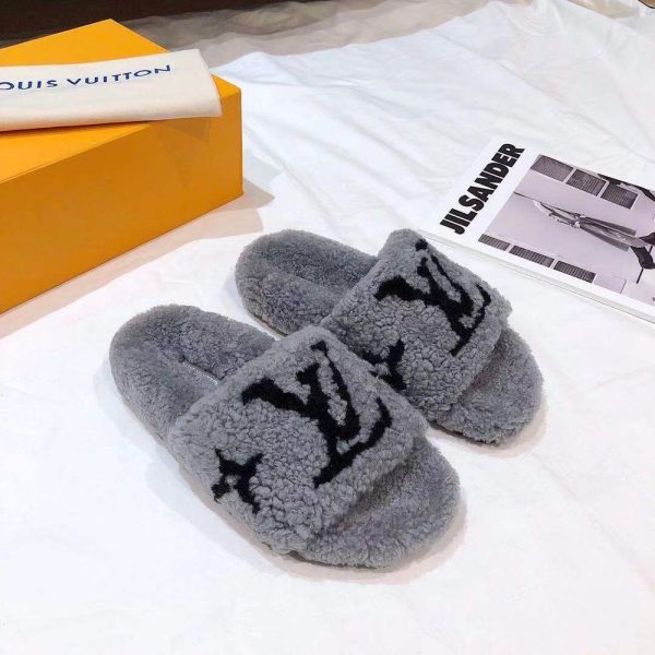 New Fashion LV Women Shoes 342 PA