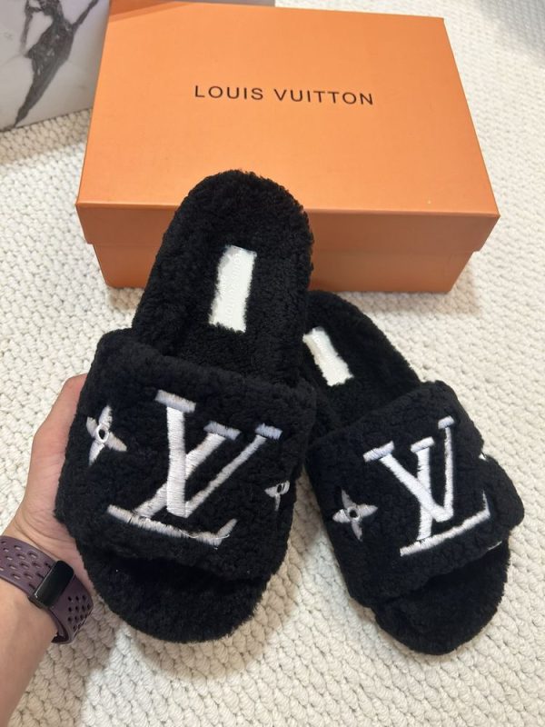 New Fashion LV Women Shoes L420 New Fashion LV Women Shoes L420