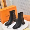 New Fashion LV Women Shoes 284 PA