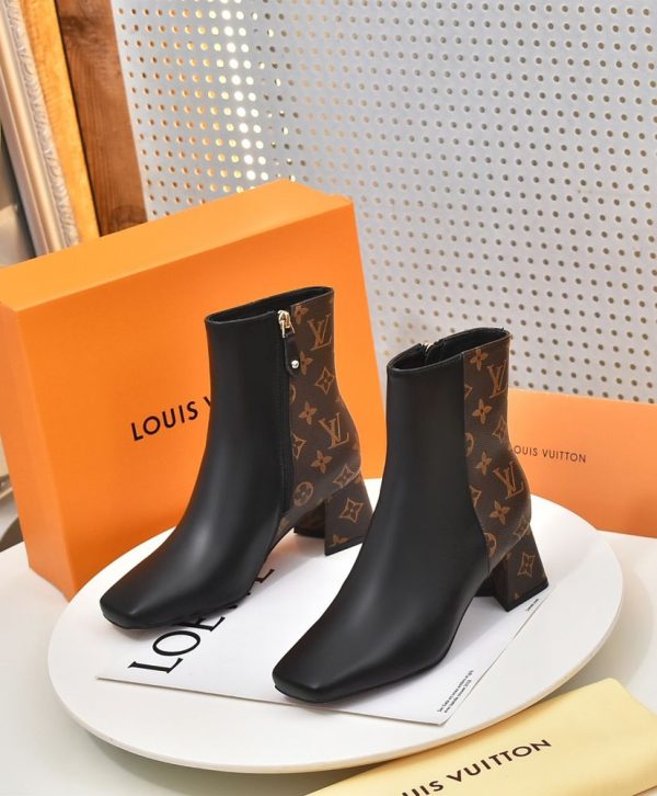 New Fashion LV Women Shoes 284 PA