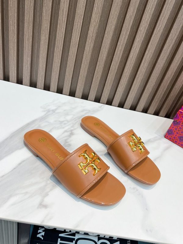 New Fashion LV Women Shoes 275 PA