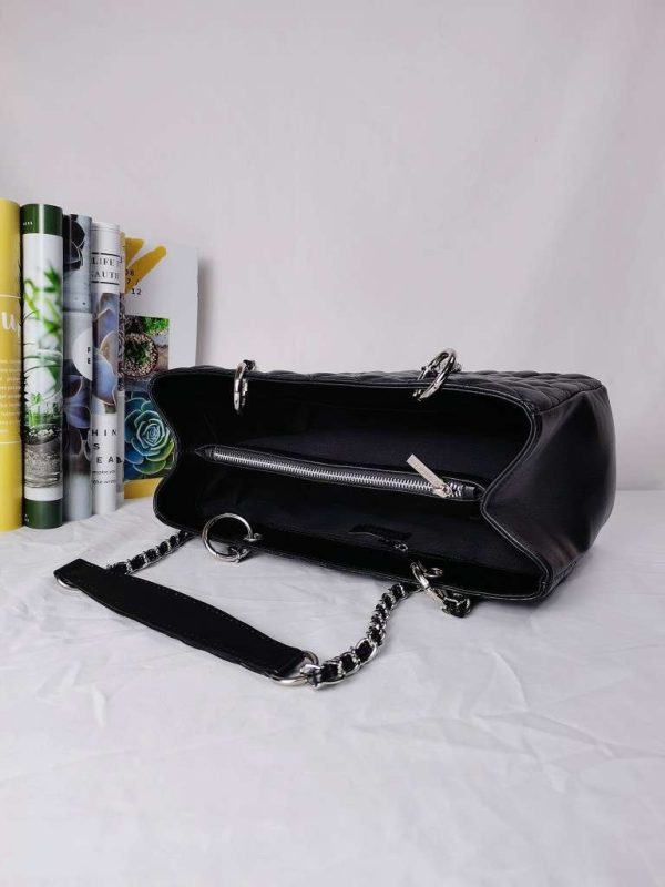 New Fashion CN Handbag 626 QA New Fashion CN Handbag 626 QA