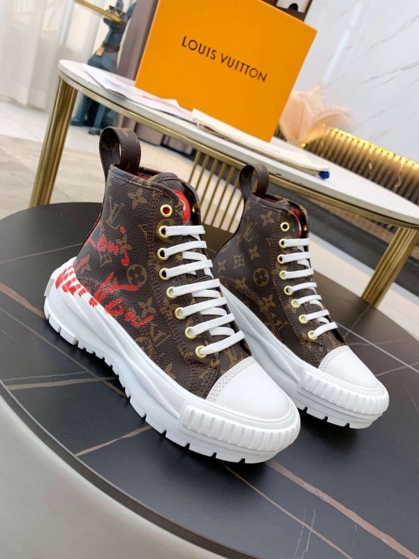 New Fashion Women LV Shoes 148 PA