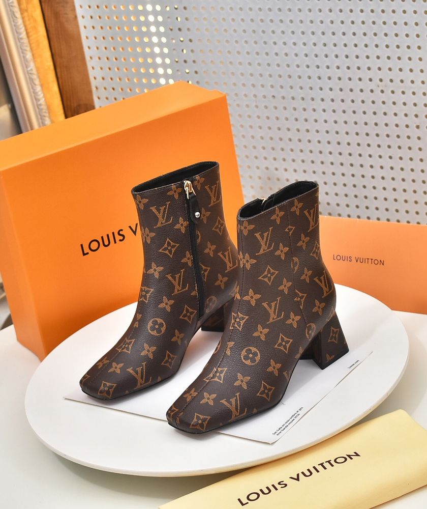New Fashion LV Women Shoes L382 New Fashion LV Women Shoes L382