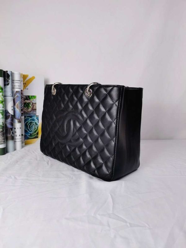 New Fashion CN Handbag 626 QA New Fashion CN Handbag 626 QA