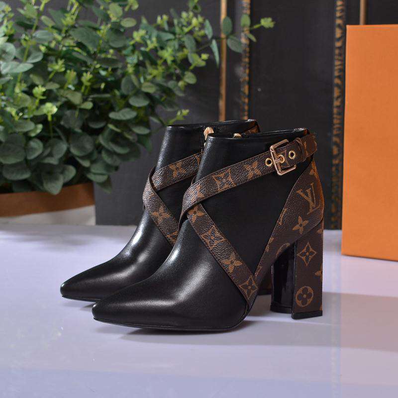New Fashion LV Women Shoes L098