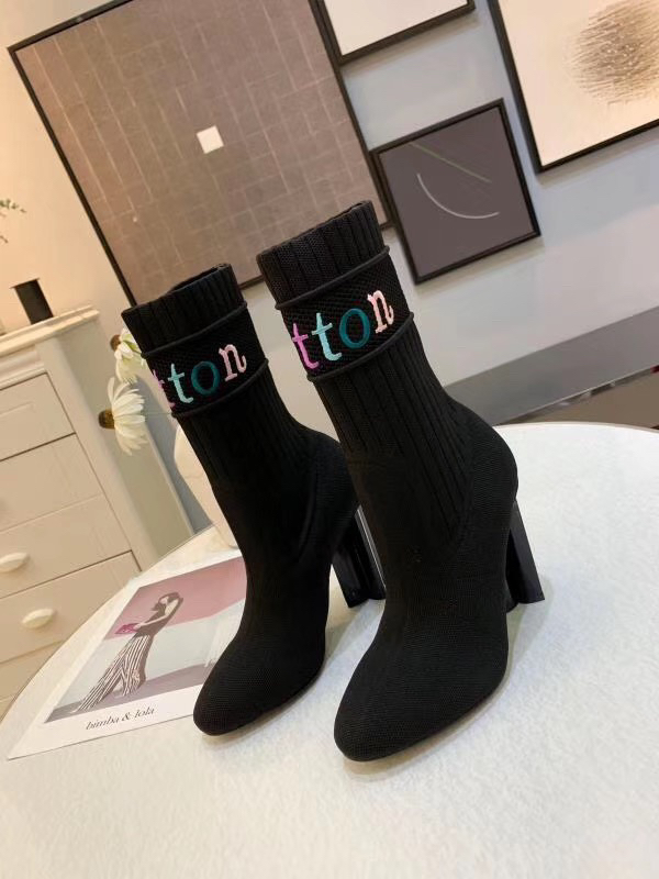 New Fashion LV Women Shoes L121