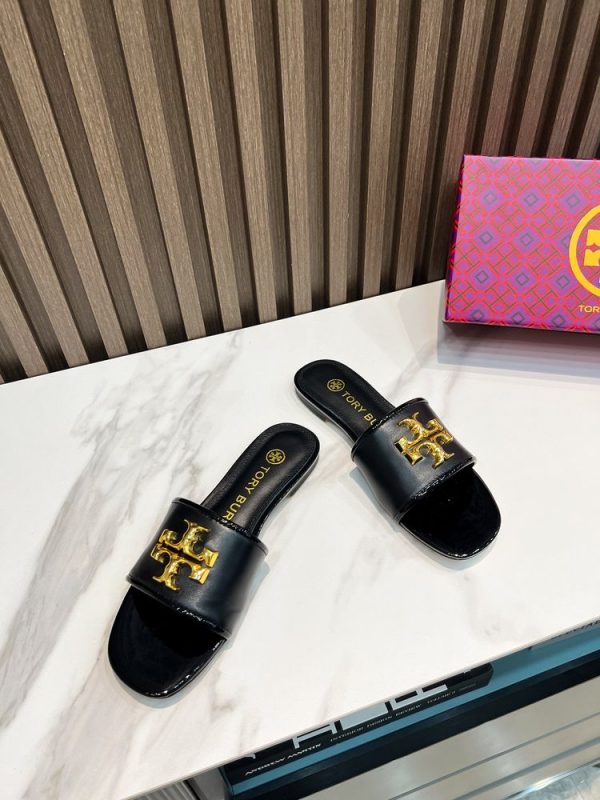 New Fashion LV Women Shoes 278 PA