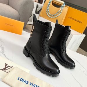 New Fashion LV Women Shoes 330 PA New Fashion LV Women Shoes 330 PA