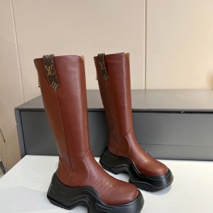 New Fashion LV Women Shoes 303 PA