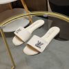 New Fashion LV Women Shoes L002