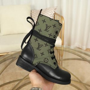 New Fashion LV Women Shoes 325 PA