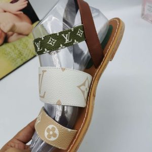New Fashion LV Women Shoes L055