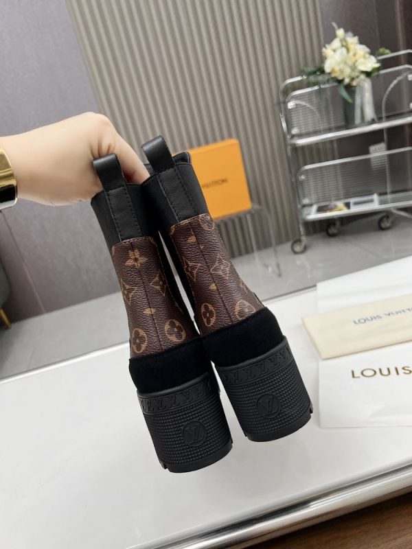 New Fashion LV Women Shoes L441