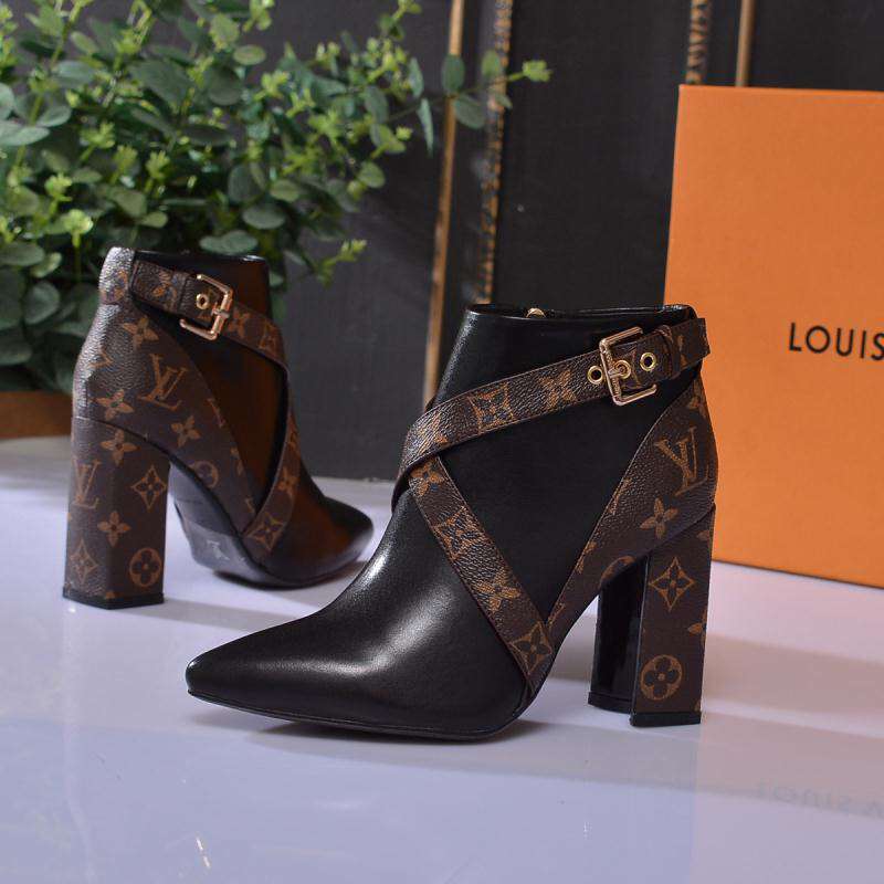 New Fashion LV Women Shoes L098
