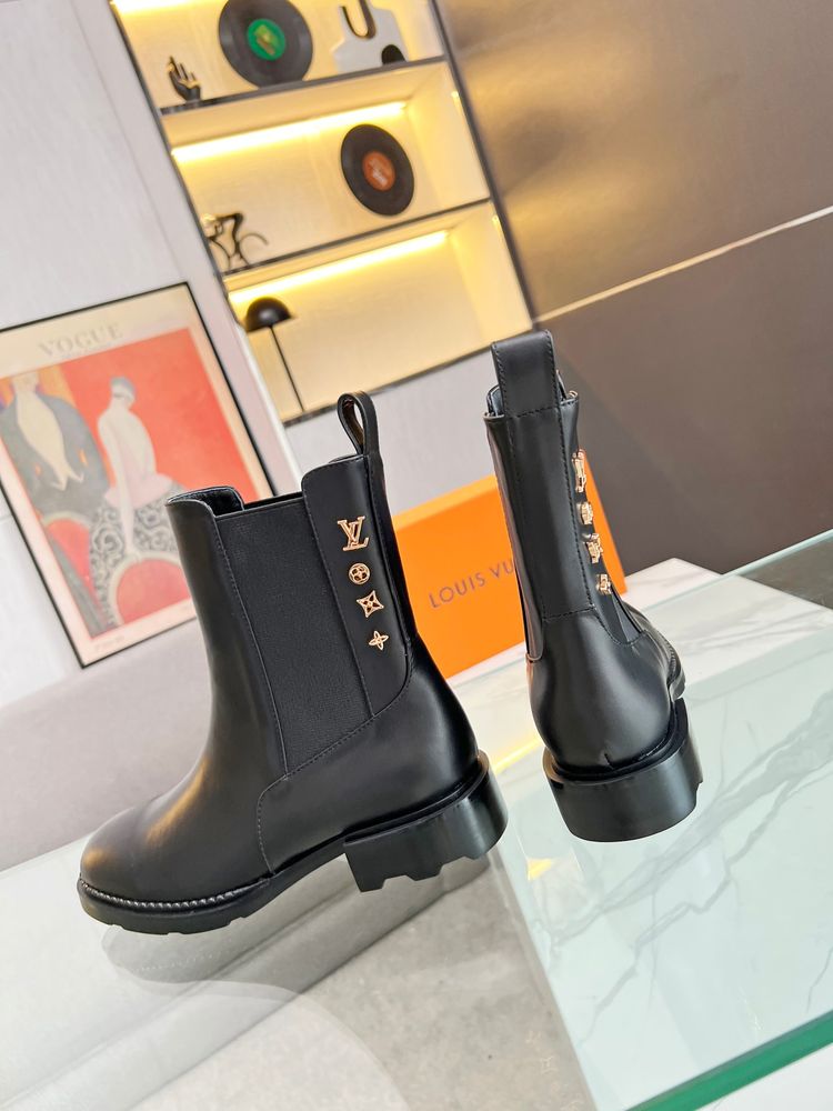 New Fashion LV Women Shoes L390