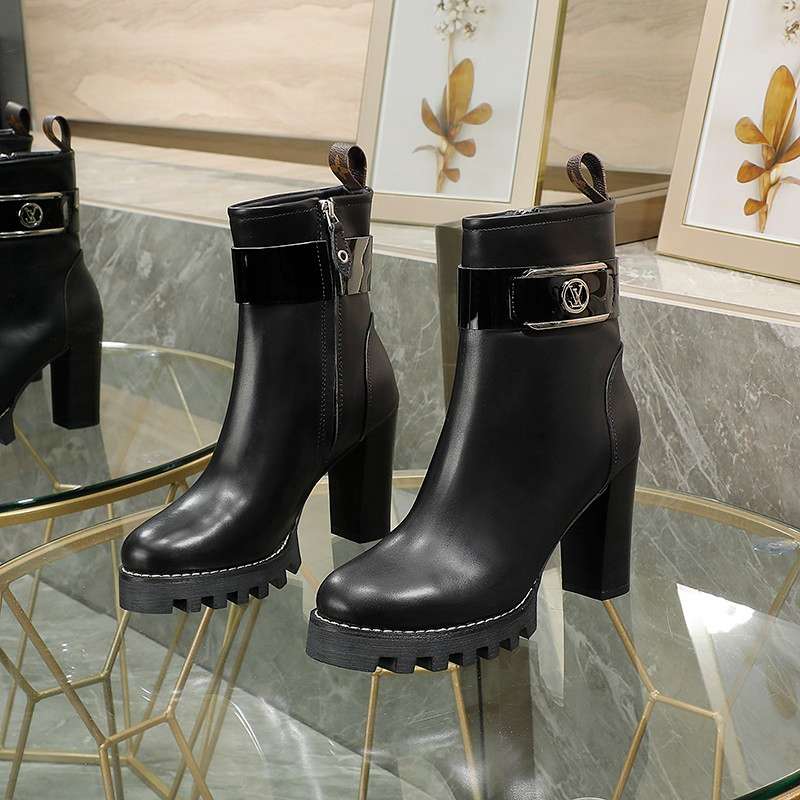 New Fashion LV Women Shoes L043