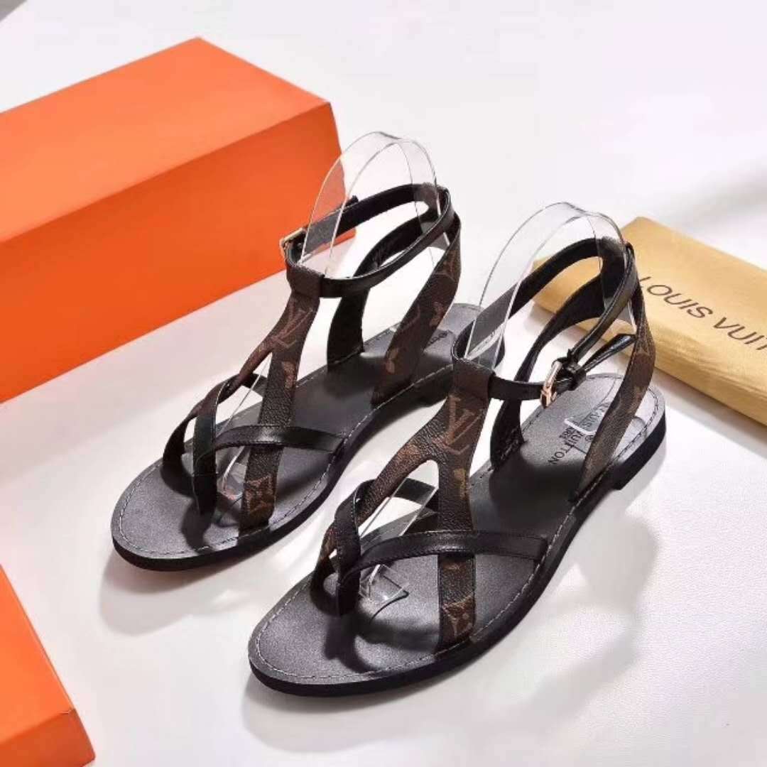 New Fashion LV Women Shoes L053