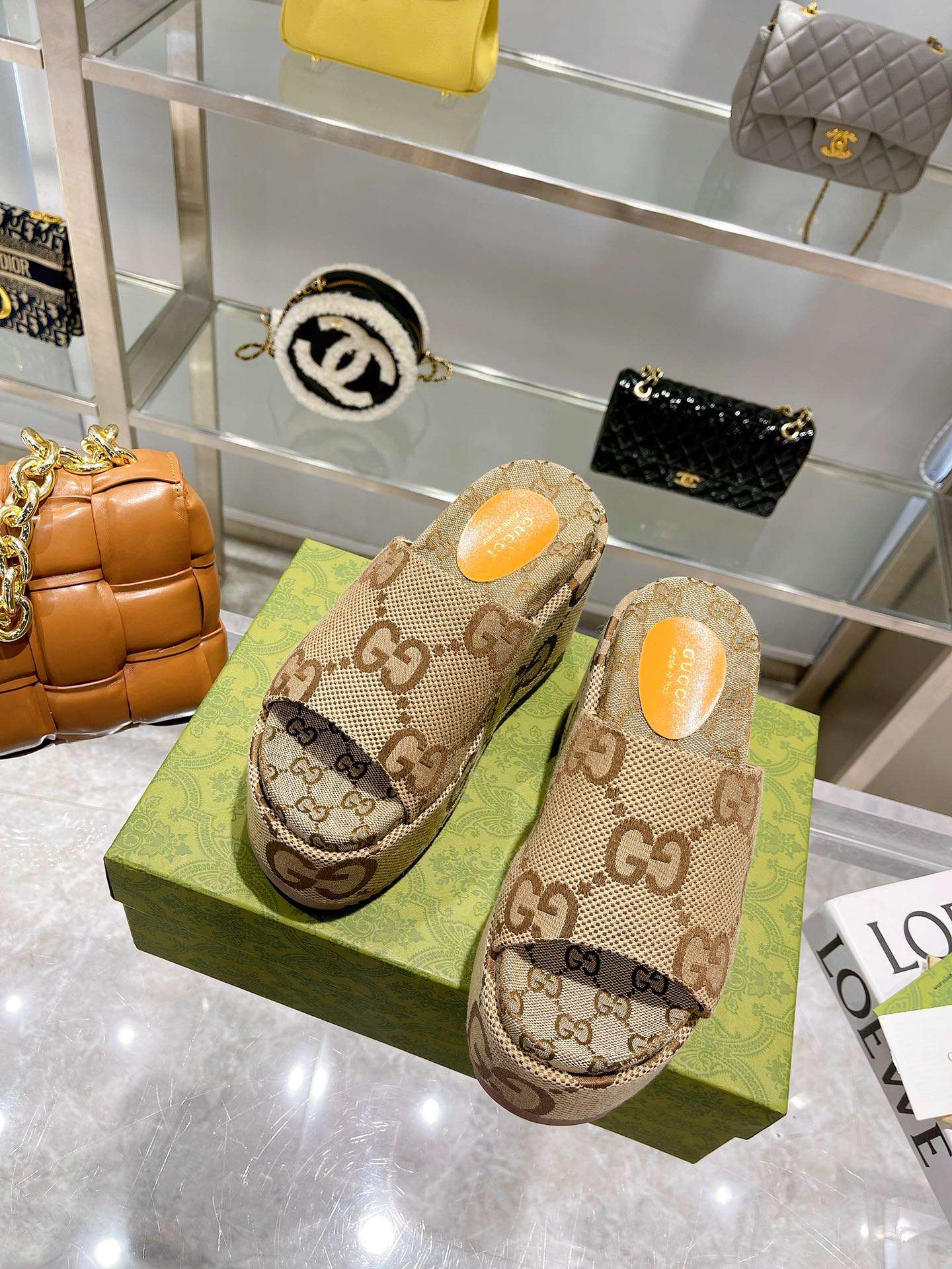 New Fashion GG Women Shoes 014