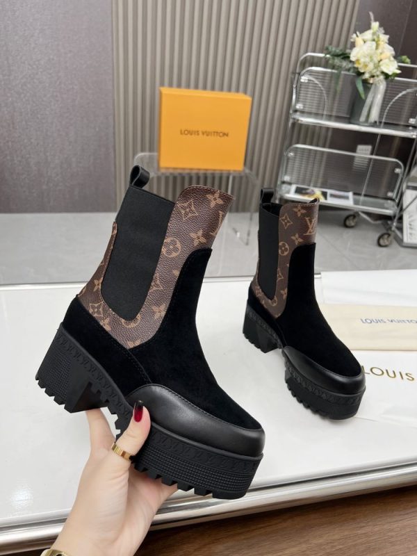 New Fashion LV Women Shoes L441