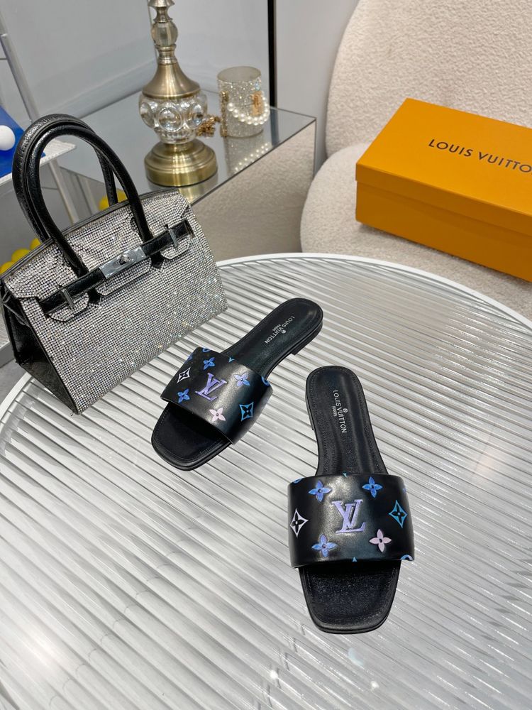 New Fashion LV Women Shoes L249
