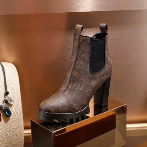 New Fashion LV Women Shoes L106