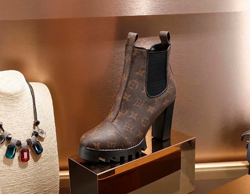 New Fashion LV Women Shoes L106 New Fashion LV Women Shoes L106