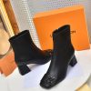 New Fashion LV Women Shoes 358 PA