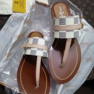 New Fashion LV Women Shoes L012 New Fashion LV Women Shoes L012