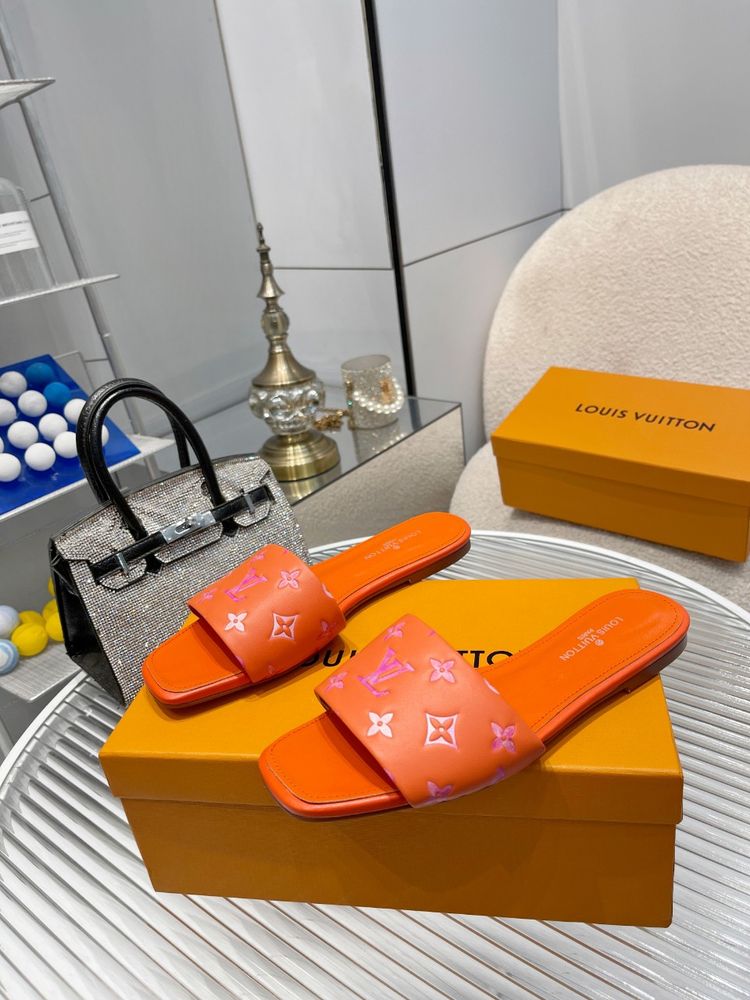 New Fashion LV Women Shoes L249