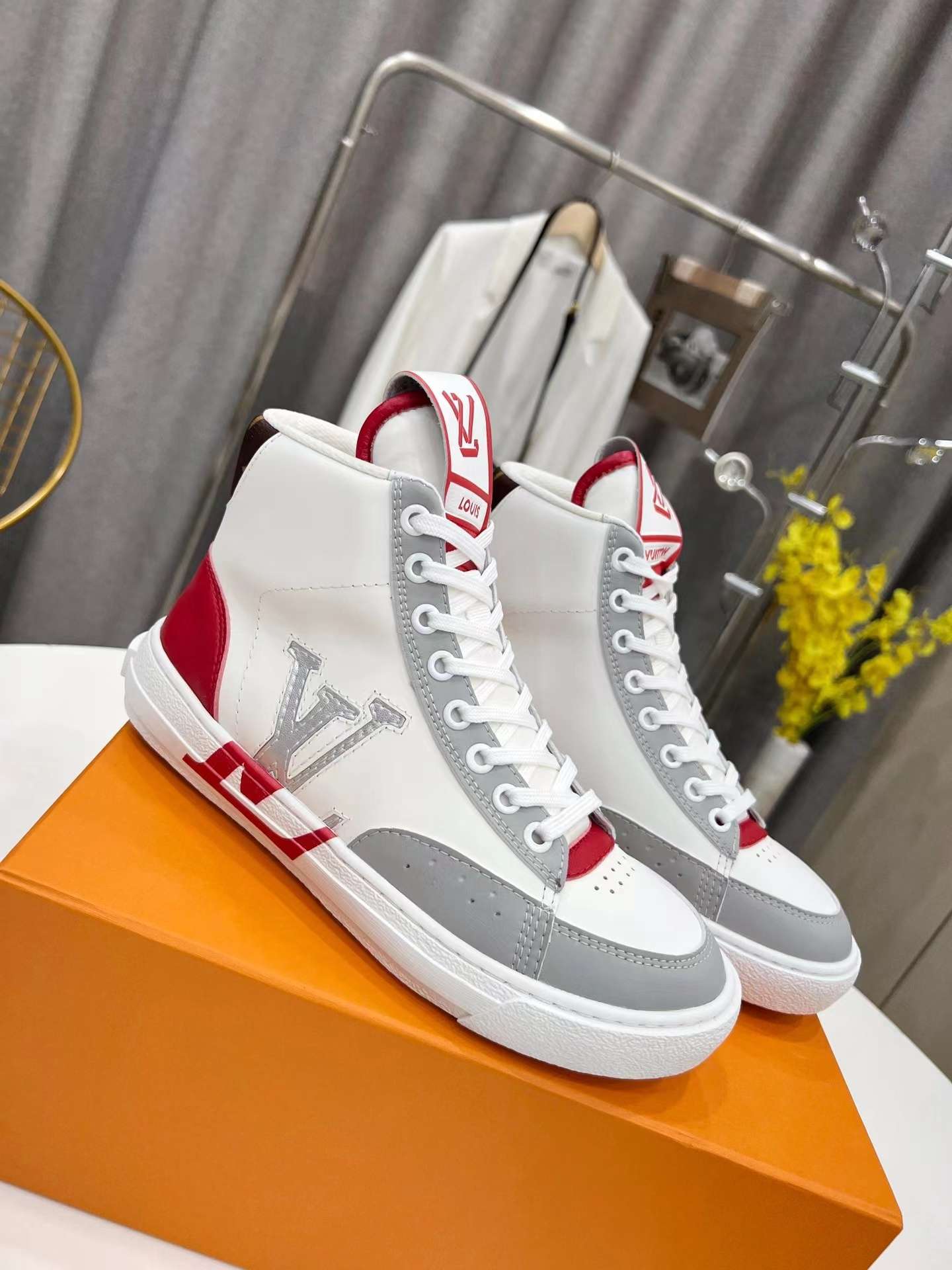 New Fashion LV Women Shoes L316