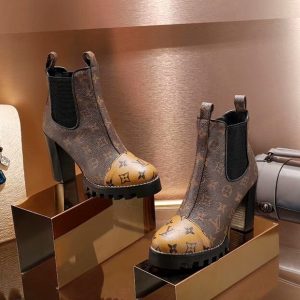 New Fashion LV Women Shoes L107