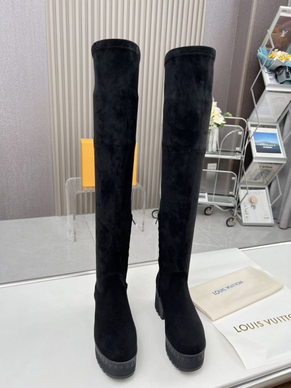 New Fashion LV Women Shoes L445 New Fashion LV Women Shoes L445