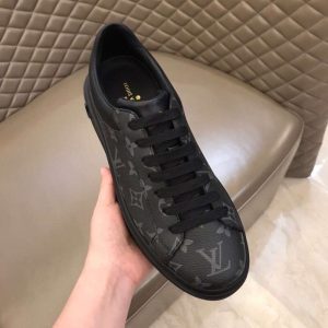 New Fashion Women LV Shoes 068 PA