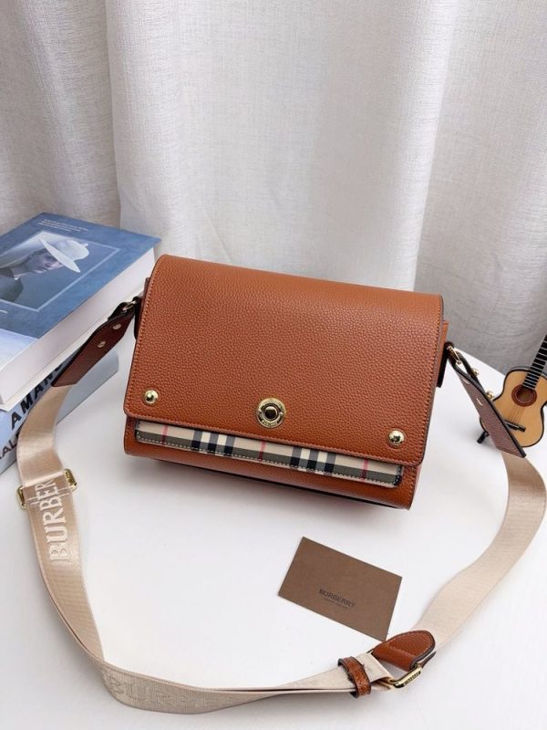 New Fashion Burberry Handbag B001 QA