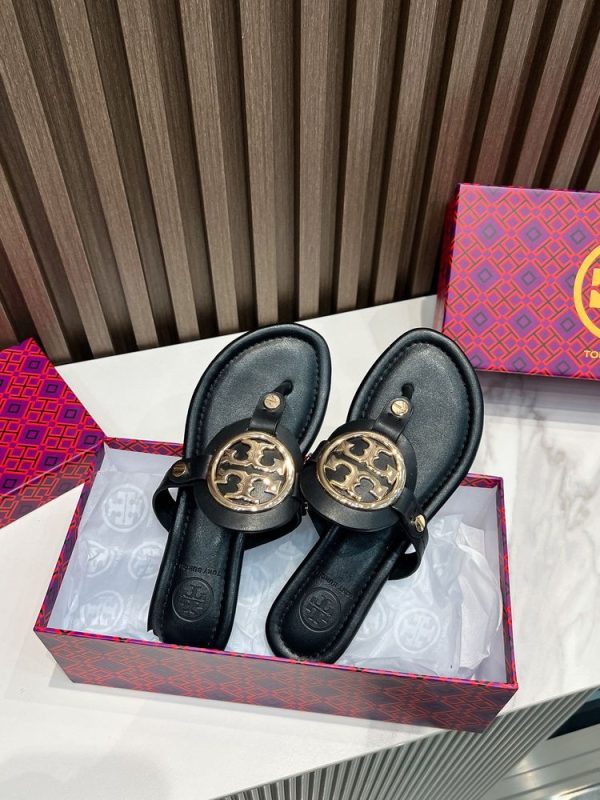 New Fashion LV Women Shoes 265 PA New Fashion LV Women Shoes 265 PA
