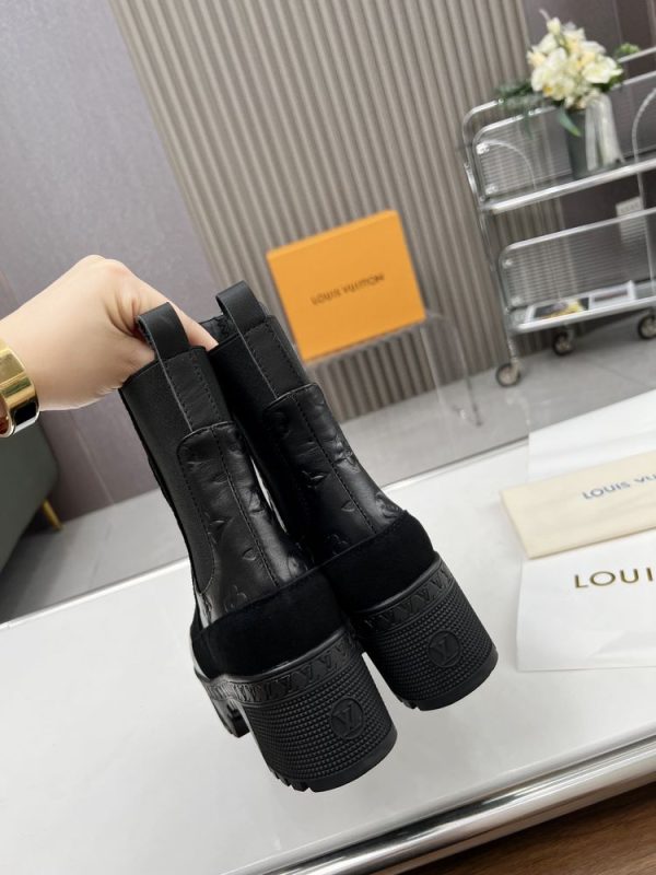 New Fashion LV Women Shoes L439