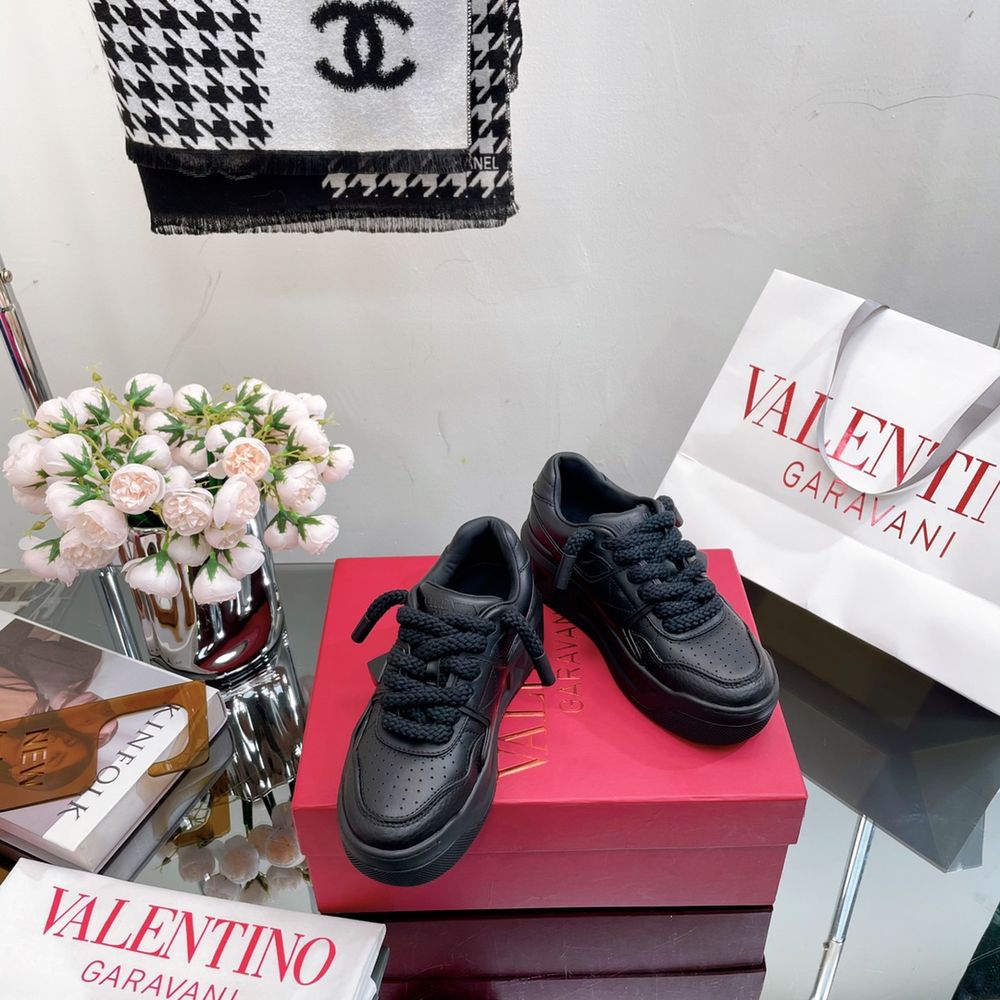 New Fashion LV Women Shoes L333