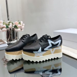 New Fashion LV Women Shoes 248 PA