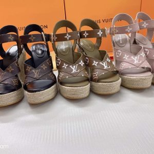 New Fashion LV Women Shoes L045