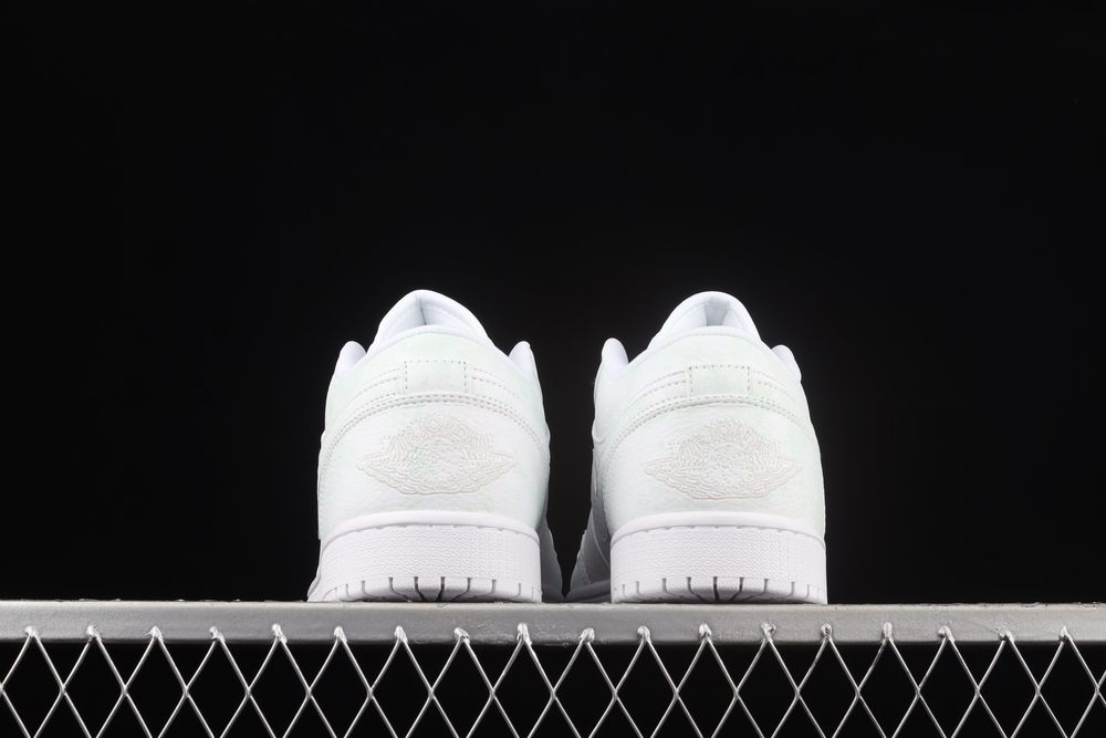 New Arrival AJ1 Low 553558-130 New Arrival AJ1 Low 553558-130