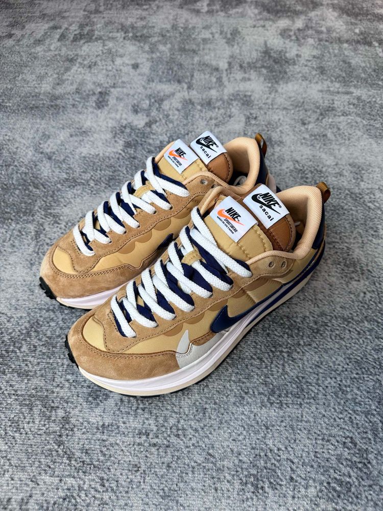 New Arrival Nike Sacai x VaporWaffle DD1875-200 AJ3078 TEN
