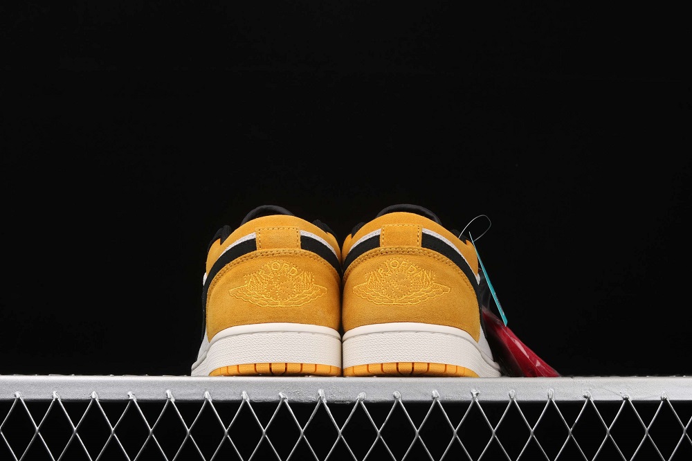 New Arrival AJ1 Low University Gold 553558-127