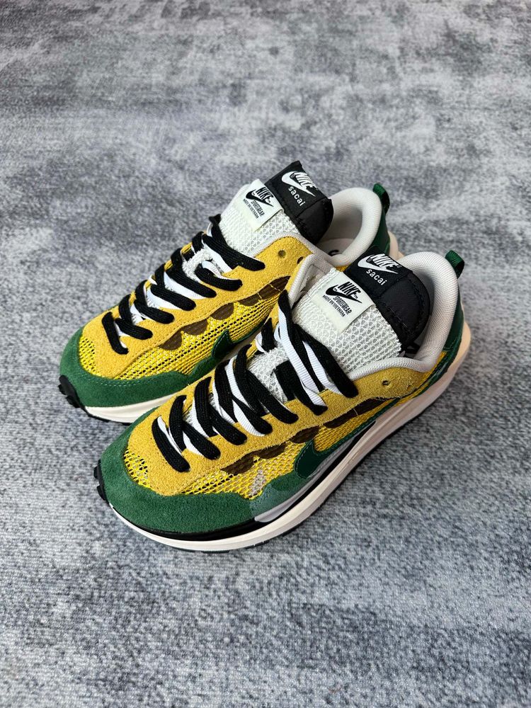 New Arrival Nike Sacai x VaporWaffle DD1875-200 AJ3078 TEN