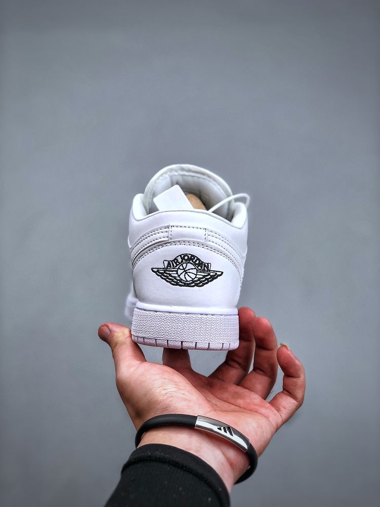New Arrival AJ1 Retro Low ‘Pure Platinum’ 553558-170 AJ3140 TEN